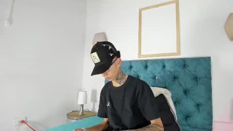 Snapshot of asher_lux chatting on 18, 7, 2026 Asher online show from 18, 7, 2026