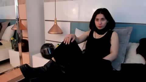 Ashkoreh online show from 2, 7, 2026