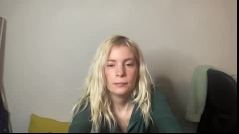 Ashlee online show from 14, 1, 2026