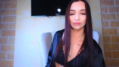 Snapshot of ashleroy chatting on 3, 12, 2024 veronika online show from 3, 12, 2024