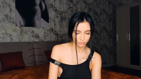 Snapshot of ashleroy chatting on 4, 1, 2025 veronika online show from 4, 1, 2025