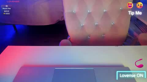 Snapshot of ashley_57 chatting on 12, 1, 2026 Ashley online show from 12, 1, 2026