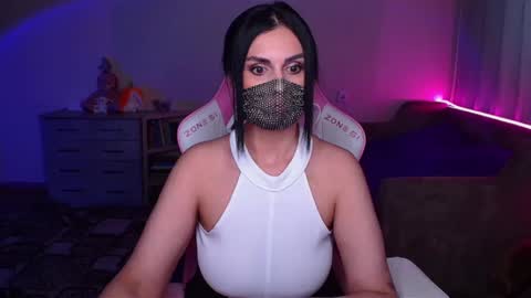   Yasmina   online show from 11, 2, 2025