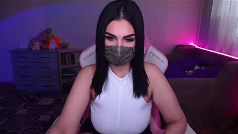   Yasmina   online show from 10, 3, 2025