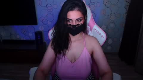   Yasmina   online show from 23, 6, 2026