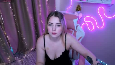 Snapshot of ashley__rous chatting on 2, 3, 2025 Ashley online show from 2, 3, 2025