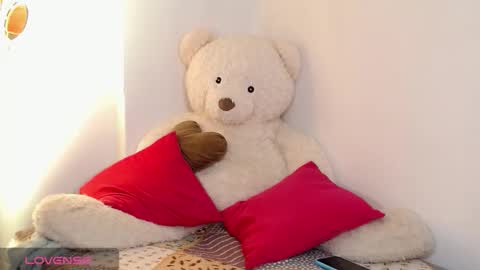 Snapshot of ashley_amoret94 chatting on 28, 9, 2025 ashley_amoret94 online show from 28, 9, 2025