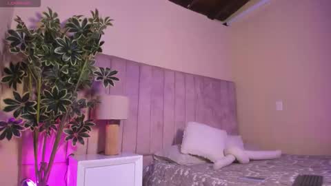 ashley_beaomunt online show from 20, 3, 2026