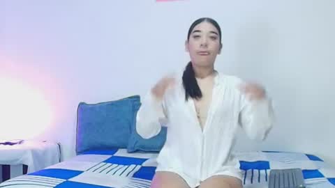Ashley Blazze  online show from 17, 6, 2026