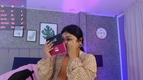 Ashleyy online show from 7, 1, 2025