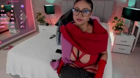 Ashleyy online show from 19, 2, 2025