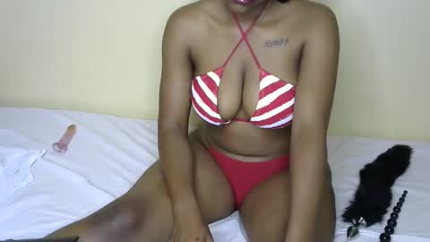 Snapshot of ashley_destinty chatting on 18, 2, 2026 ashley_destinty online show from 18, 2, 2026