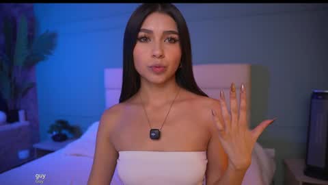 Jessie 40off soy jessie1 online show from 12, 1, 2026