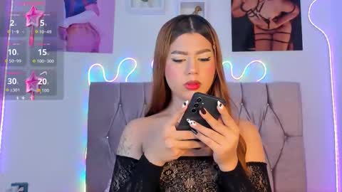 Ashley online show from 12, 10, 2025