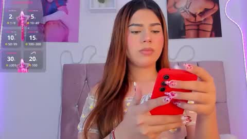 Ashley online show from 8, 11, 2025