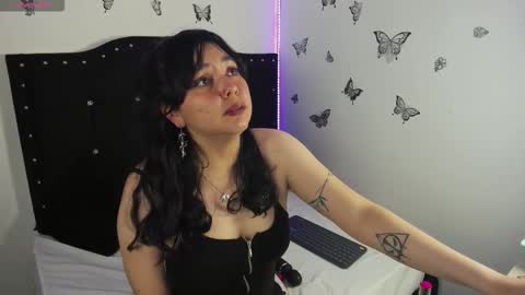 Snapshot of ashley_xoxo7 chatting on 25, 11, 2025 Ashley online show from 25, 11, 2025