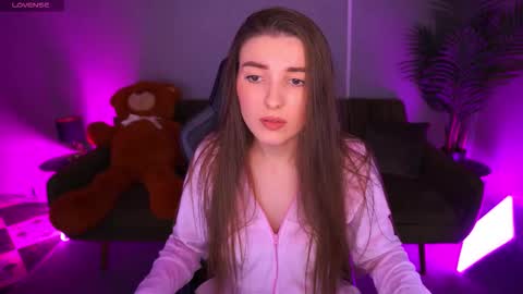 Snapshot of ashleybaee chatting on 16, 12, 2025 ashleybaee online show from 16, 12, 2025