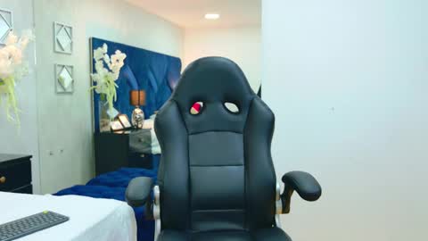 Im Ashley  online show from 3, 2, 2026