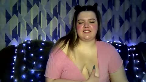 Snapshot of ashleyrosee_ chatting on 18, 12, 2025 Anite online show from 18, 12, 2025