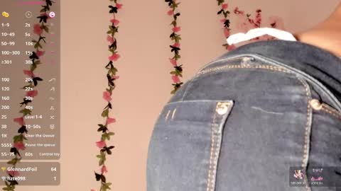 dahiana online show from 15, 4, 2026