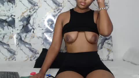 Snapshot of ashleyt255 chatting on 2, 7, 2026 ashleyt255 online show from 2, 7, 2026