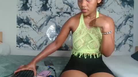 Snapshot of ashleyt255 chatting on 4, 8, 2026 ashleyt255 online show from 4, 8, 2026