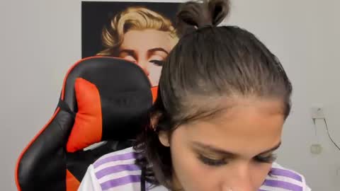    online show from 10, 12, 2024