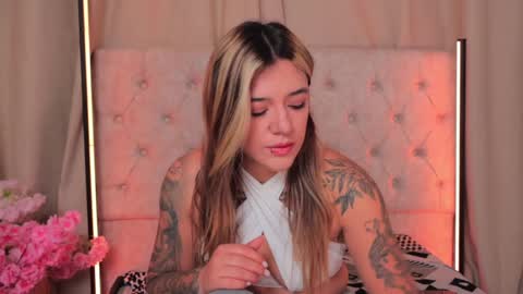 Ashley Lauren online show from 8, 1, 2025