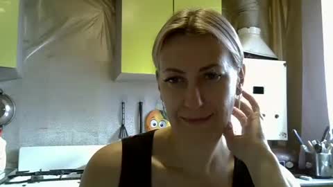 AshleyXHoney online show from 18, 9, 2025
