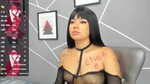 Snapshot of ashliekitty_011 chatting on 5, 3, 2025 Ashlie online show from 5, 3, 2025