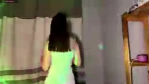 ashliolewinski online show from 9, 1, 2026