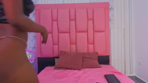 ashlleyray online show from 11, 3, 2026