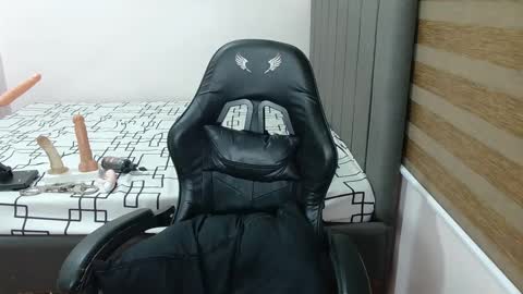 ashly online show from 28, 1, 2025