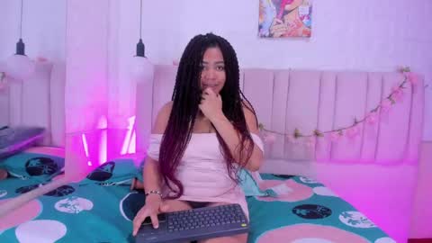 Snapshot of ashly_ruiz chatting on 16, 5, 2026 ASHLY online show from 16, 5, 2026