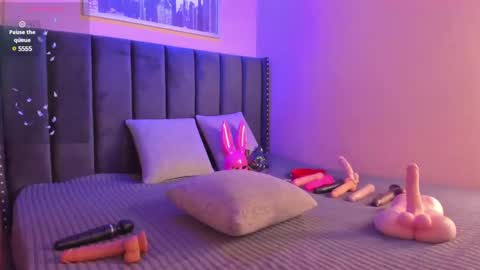 ashlye_miller_ online show from 7, 3, 2025