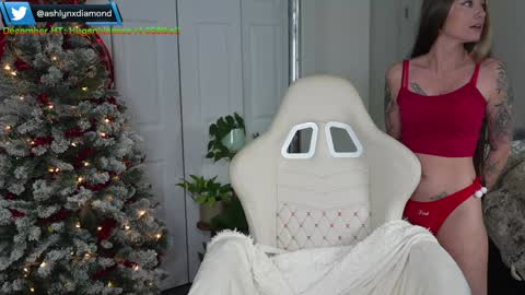 Ashlyndiamond online show from 23, 12, 2024