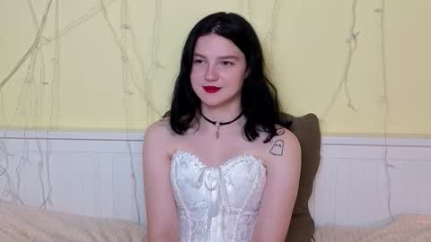 Kristine online show from 17, 11, 2025