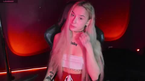 Snapshot of ashmila chatting on 28, 9, 2025 Mila online show from 28, 9, 2025