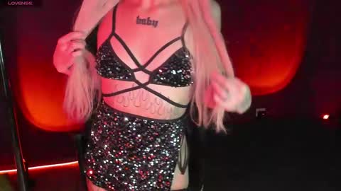 Snapshot of ashmila chatting on 29, 9, 2025 Mila online show from 29, 9, 2025