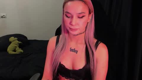 Mila online show from 14, 2, 2026