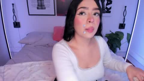 MyaFontaine online show from 8, 4, 2026