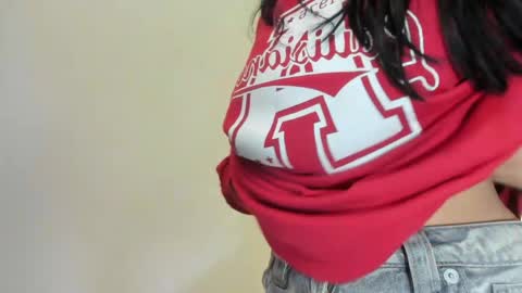 Snapshot of asia_lune chatting on 25, 4, 2026 MyaFontaine online show from 25, 4, 2026