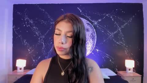 Snapshot of asiaandzoe chatting on 12, 9, 2025 Asia and Zoe online show from 12, 9, 2025