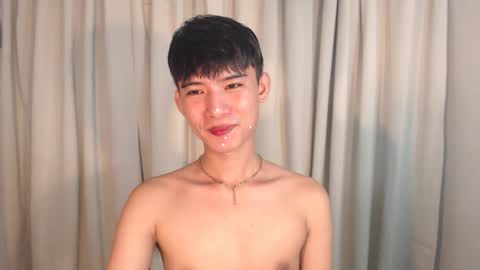 Snapshot of asian_cutiebaexx chatting on 16, 9, 2025 Pat online show from 16, 9, 2025