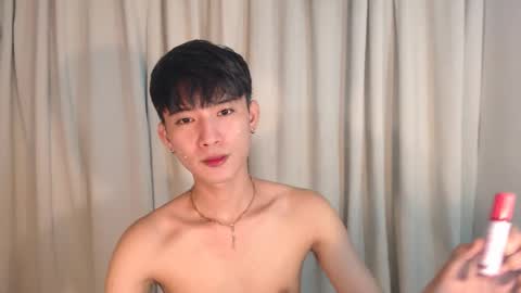 Snapshot of asian_cutiebaexx chatting on 24, 9, 2025 Pat online show from 24, 9, 2025