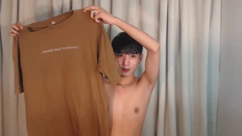 Snapshot of asian_cutiebaexx chatting on 26, 9, 2025 Pat online show from 26, 9, 2025