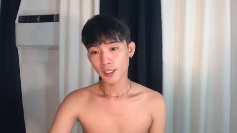 Snapshot of asian_cutiebaexx chatting on 24, 10, 2025 Pat online show from 24, 10, 2025