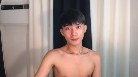 Snapshot of asian_cutiebaexx chatting on 26, 10, 2025 Pat online show from 26, 10, 2025
