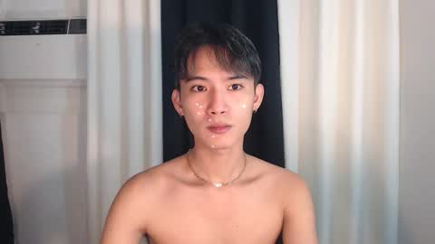 Snapshot of asian_cutiebaexx chatting on 29, 10, 2025 Pat online show from 29, 10, 2025