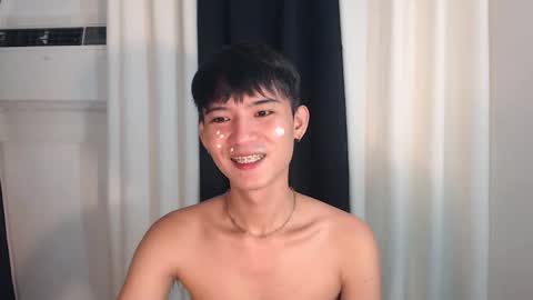 Snapshot of asian_cutiebaexx chatting on 30, 10, 2025 Pat online show from 30, 10, 2025